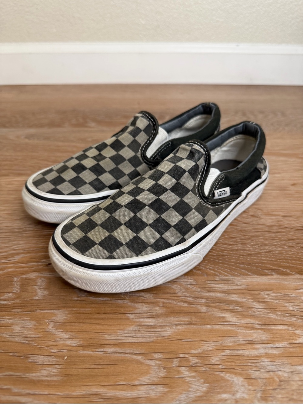 Vans Classic Unisex Black Grey Checkerboard Low-Top Slip On Sneakers